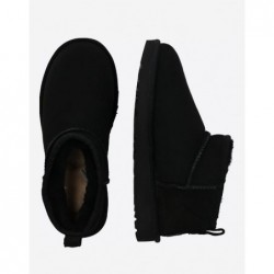 UGG Boots 'Classic Ultra Mini' in Schwarz