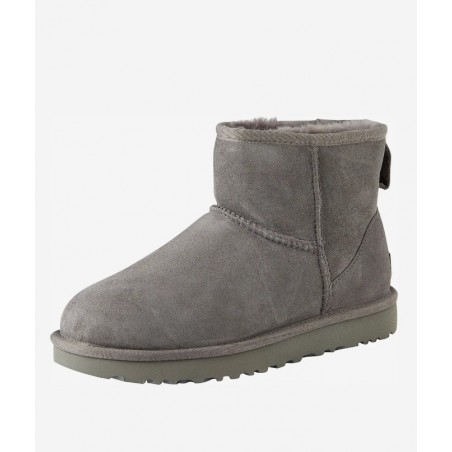 UGG Boots 'Classic Mini II' in Grau