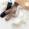 ACCFOD Süße Crew-Socken für Damen, lässig, sportlich, ästhetische Socken, neutrale Baumwollsocken für Frauen, Granola-Mädchenkleidung