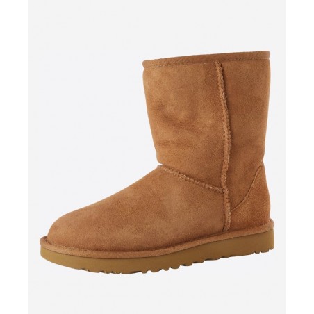 UGG Boots 'Australia Classic' in Hellbraun